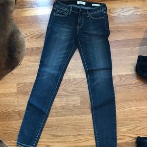 Jessica Simpson kiss me super skinny jeans 27